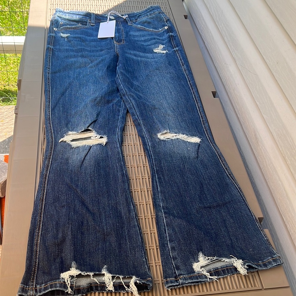 Zenana cropped kick flare size 28
